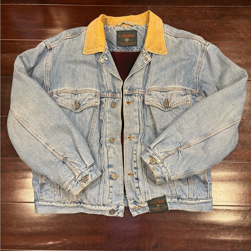 Evergreen Men’s Denim Jacket, size small, lined